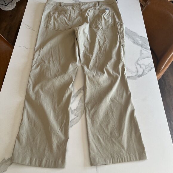 Eddie Bauer Pants 40x32 Beige Nylon Stretch Performance Mens Zip Cargo Pocket - Picture 10 of 11